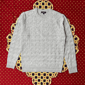 Round neck knitted sweater - Gray